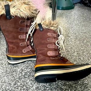 Sorel Joan of Arctic, EUC size 9.5